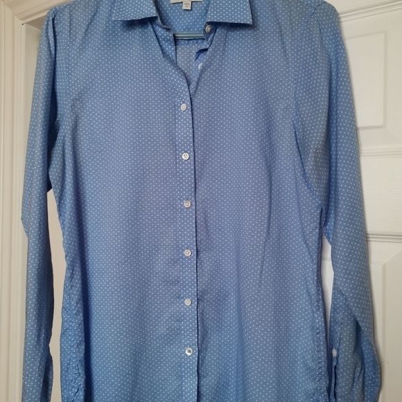 GAP blue dotted summer shirt - Picture 2 of 9
